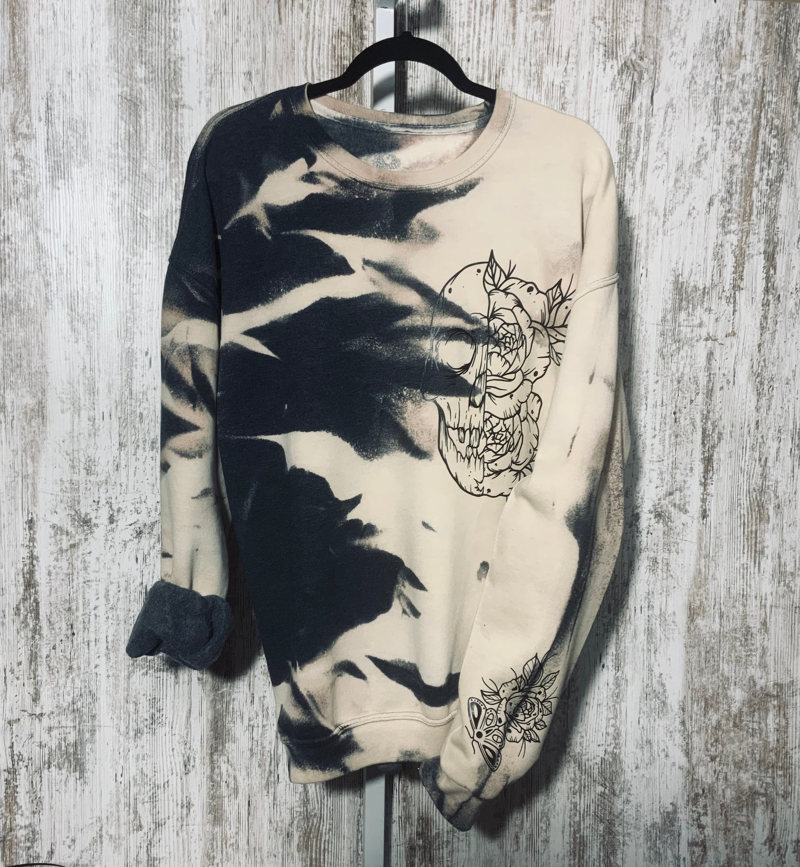 Skull Crewneck